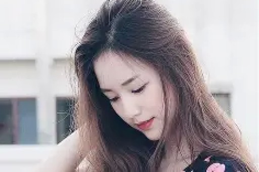 揭开当红女星的黑历史照片背后的真实故事
