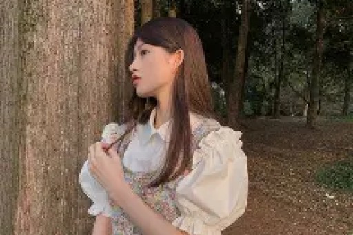 赵露思营销翻车用豪宅和锦衣玉食卖惨她对四个字耿耿于怀